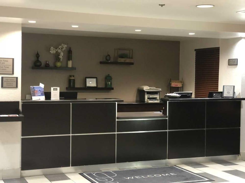 Country Inn & Suites By Radisson, Dfw Airport South, Tx Ървинг Екстериор снимка