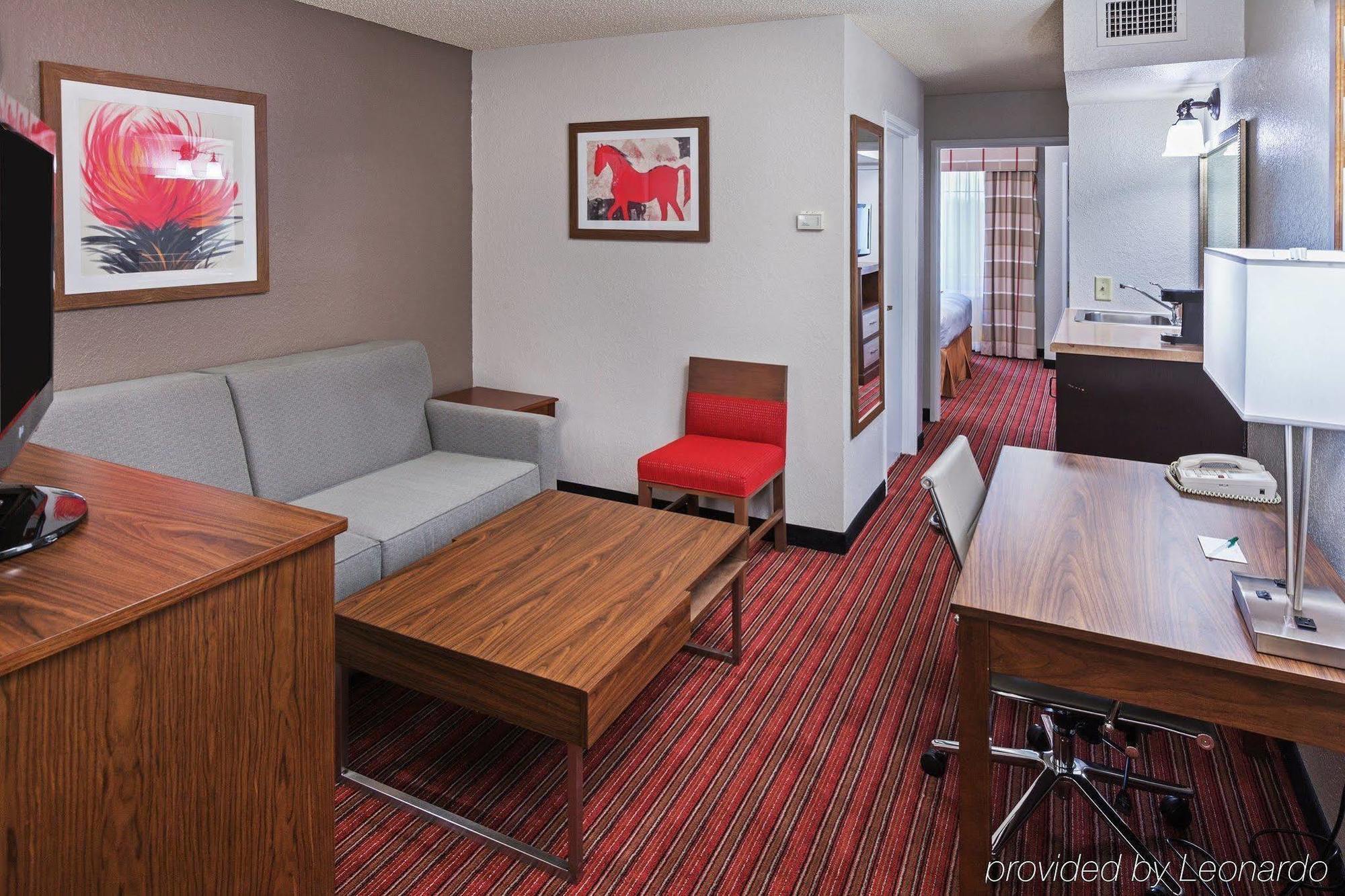 Country Inn & Suites By Radisson, Dfw Airport South, Tx Ървинг Екстериор снимка
